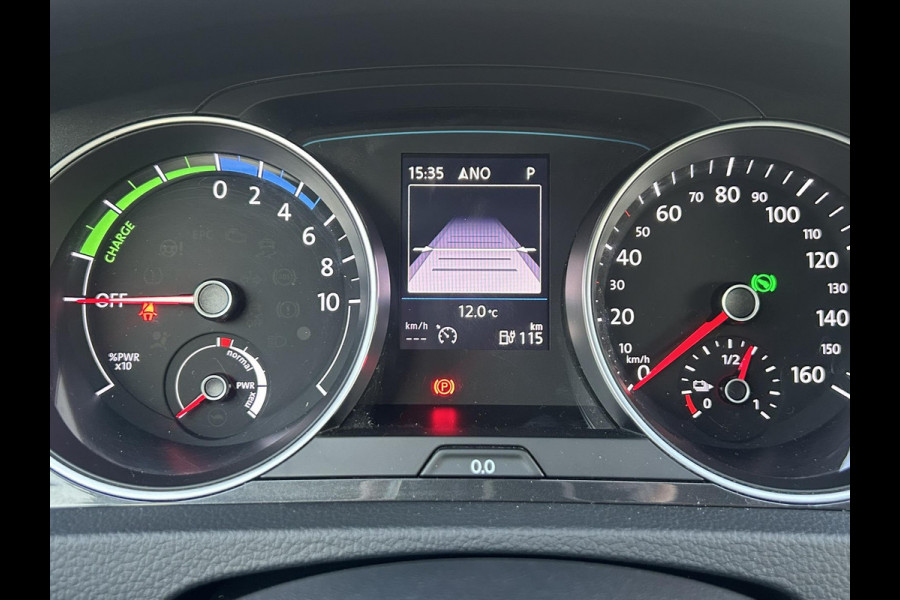 Volkswagen e-Golf E-Golf Full Led Carplay Clima Pdc Adaptive cruise Aut Verlichting Stoelverwarming