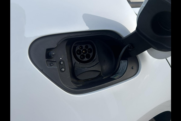 Volkswagen e-Golf E-Golf Full Led Carplay Clima Pdc Adaptive cruise Aut Verlichting Stoelverwarming