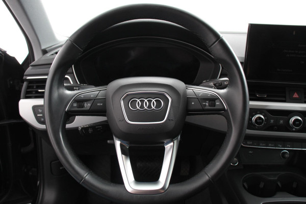 Audi A4 Avant 40 TFSI 204pk S-tronic S-Line Black Edition | Navigatie | Apple Carplay/Android Auto | Adaptive Cruise Control | Parkeersensoren | Camera | Dodehoek Assistent | Elektrische Achterklep | Stoelverwarming | Climate Control |