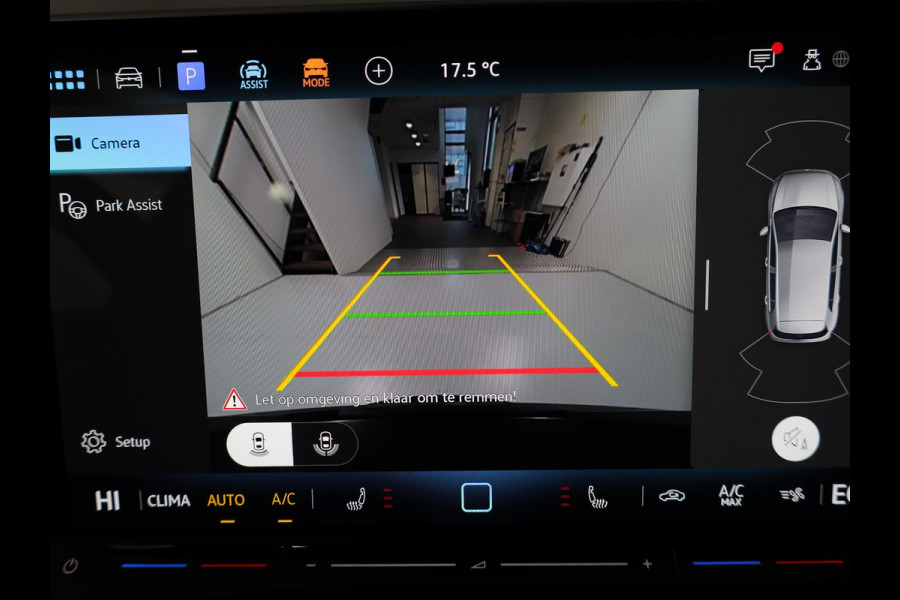 Volkswagen Golf 1.5 eHybrid Life Edition 204 pk Automaat (DSG) | Verlengde garantie | Navigatie via App | Parkeersensoren (Park assist) | Achteruitrijcamera | Stoelverwarming |