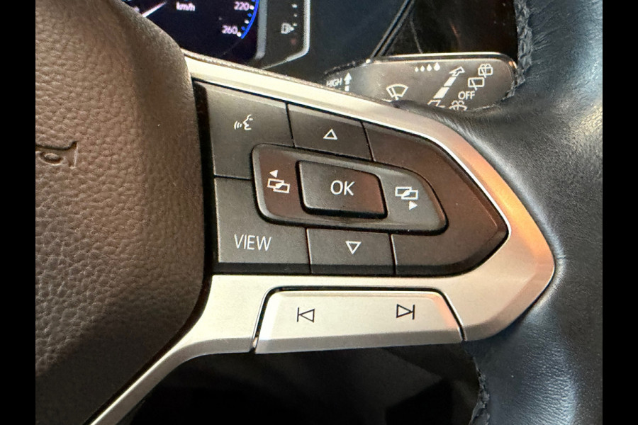 Volkswagen T-Cross 1.0 TSI Style DSG NAVIGATIE CAMERA APPLE CARPLAY PDC CRUISE STOELVERWARMING KEYLESS-GO START/STOP