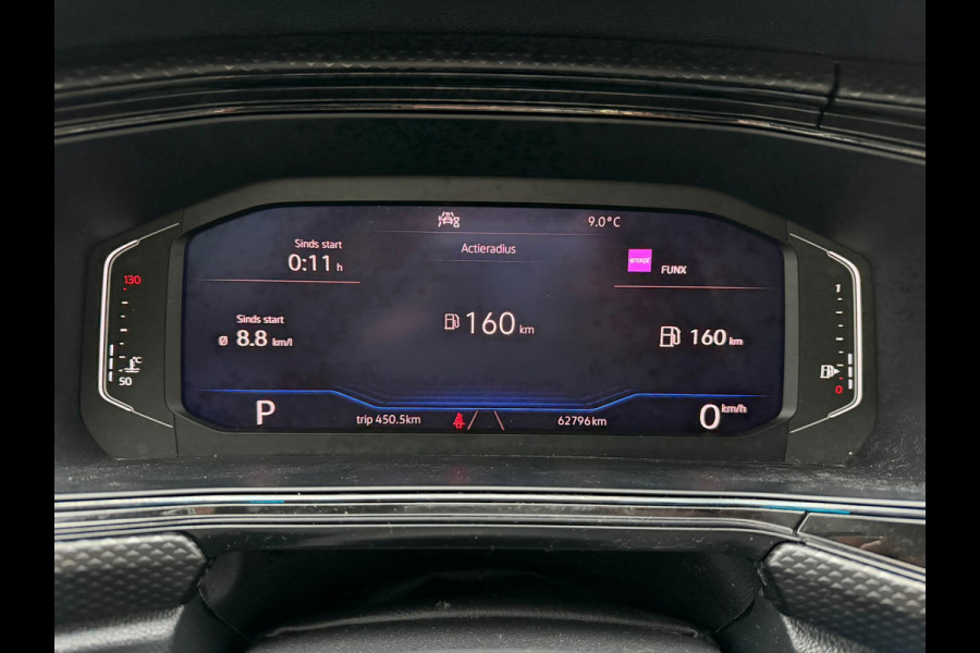 Volkswagen T-Cross 1.0 TSI Style DSG NAVIGATIE CAMERA APPLE CARPLAY PDC CRUISE STOELVERWARMING KEYLESS-GO START/STOP