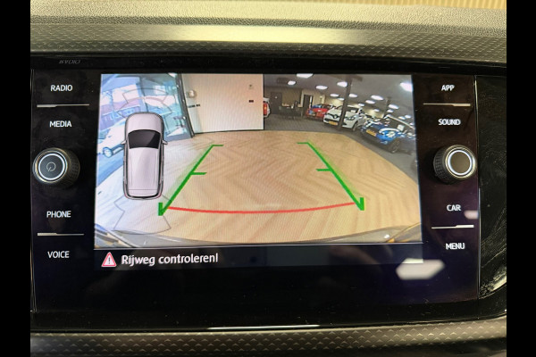 Volkswagen T-Cross 1.0 TSI Style DSG NAVIGATIE CAMERA APPLE CARPLAY PDC CRUISE STOELVERWARMING KEYLESS-GO START/STOP