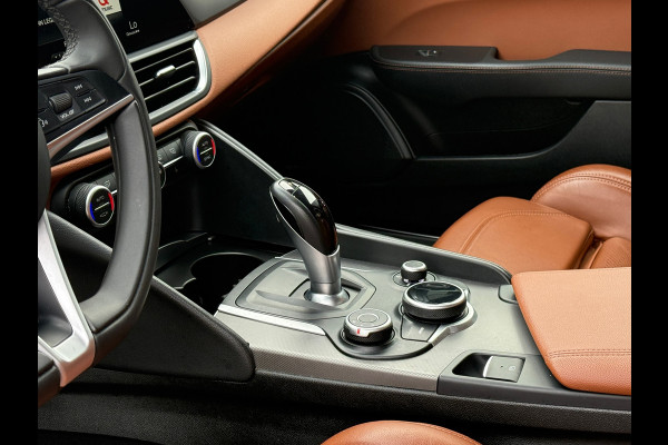 Alfa Romeo Giulia 2.0T Super 200PK