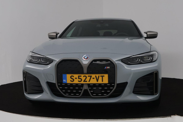 BMW i4 M50 High Executive 84 kWh (STOELVERWARMING, ADAPTIEVE CRUISE CONTROL, NAVIGATIE, CARPLAY)