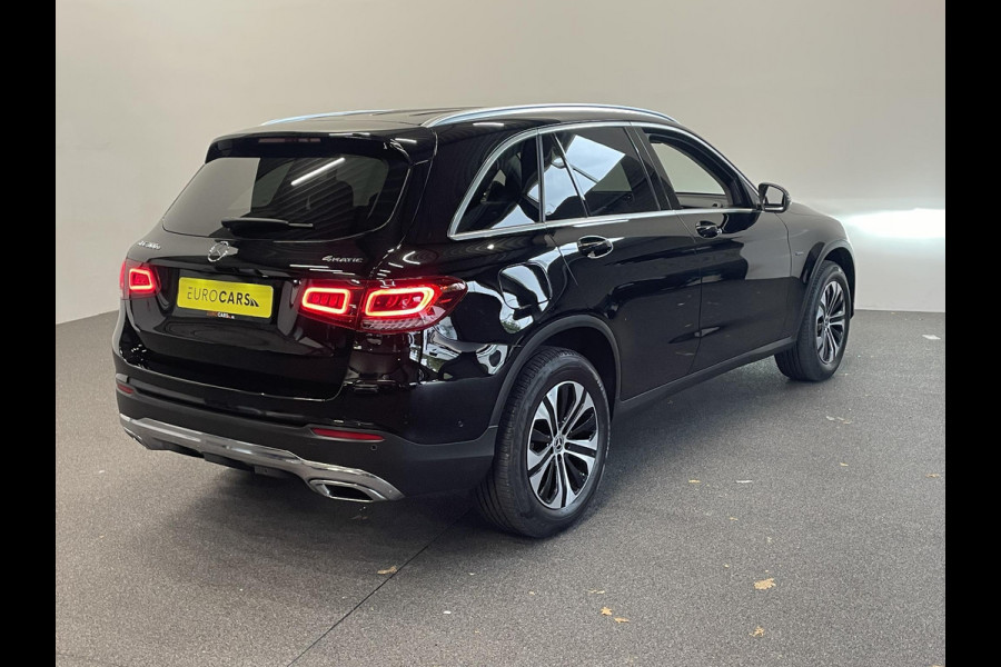 Mercedes-Benz GLC 300e 4MATIC 320pk Automaat PHEV Business Solution | Climate Control | Leder | Navigatie | Apple Carplay/Android Auto | Distronic | LED | High Performance | 18" Lichtmetalen Velgen | Privacy Glass | PDC VA + 360 Camera