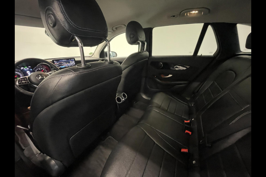 Mercedes-Benz GLC 300e 4MATIC 320pk Automaat PHEV Business Solution | Climate Control | Leder | Navigatie | Apple Carplay/Android Auto | Distronic | LED | High Performance | 18" Lichtmetalen Velgen | Privacy Glass | PDC VA + 360 Camera