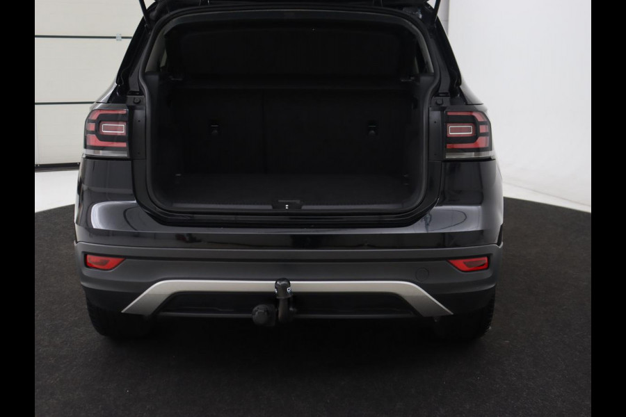 Volkswagen T-Cross 1.0 TSI Style | Automaat | Stoelverwarming | Trekhaak | Carplay | Keyless | Virtual Cockpit | Adaptive cruise | Navigatie | Full LED | Parkeerhulp | Dodehoek detectie | Getint glas