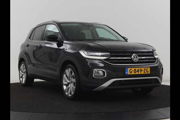 Volkswagen T-Cross 1.0 TSI Style | Automaat | Stoelverwarming | Trekhaak | Carplay | Keyless | Virtual Cockpit | Adaptive cruise | Navigatie | Full LED | Parkeerhulp | Dodehoek detectie | Getint glas