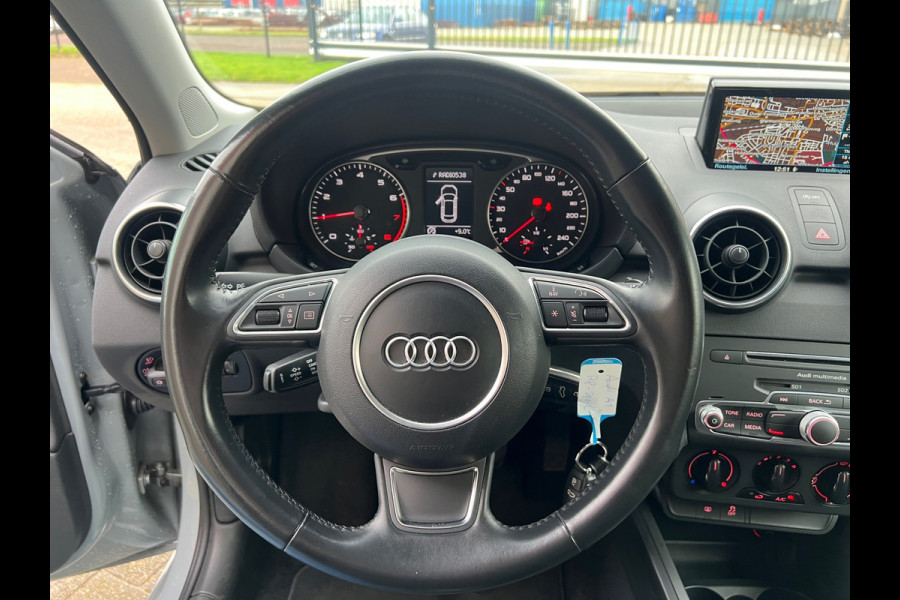Audi A1 Sportback 1.0 TFSI | S-Line | '' 94.000 KM '' | Eerste Eigenaar | Navi | Nu € 13.999,-!!!