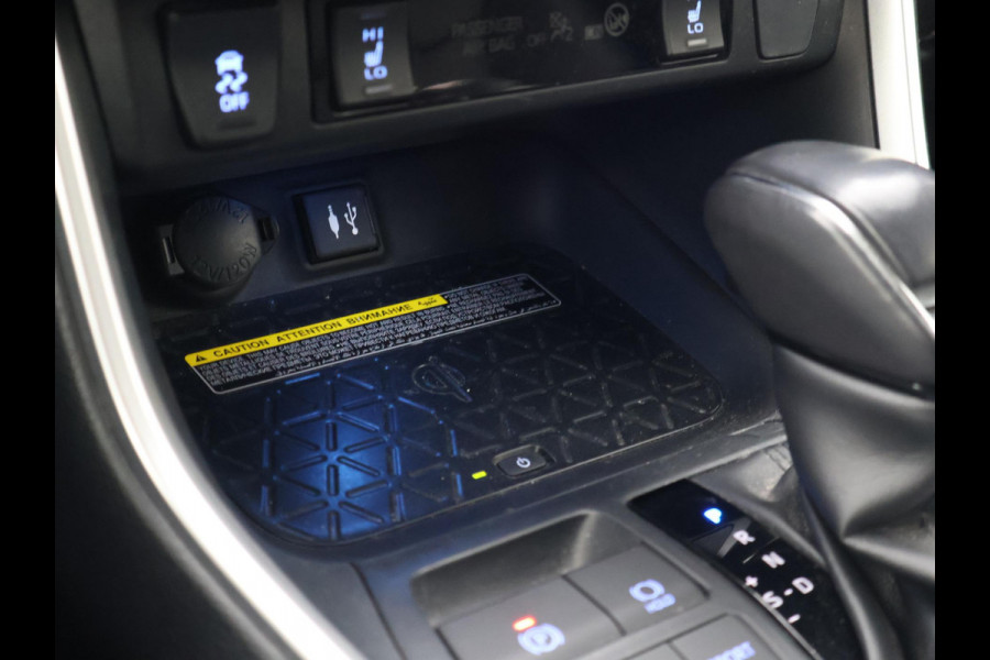 Toyota RAV4 2.5 HYBRID EXECUTIVE + 360 CAMERA | LEDER | JBL | ADAPTIVE CRUISE CONTROL | MEMORY | STOELVERW. | LED