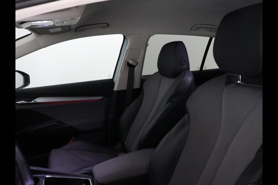 Škoda ENYAQ iV 60 Two-Tone | SOH 91% ACCU | Navigatie | 1e eigenaar |