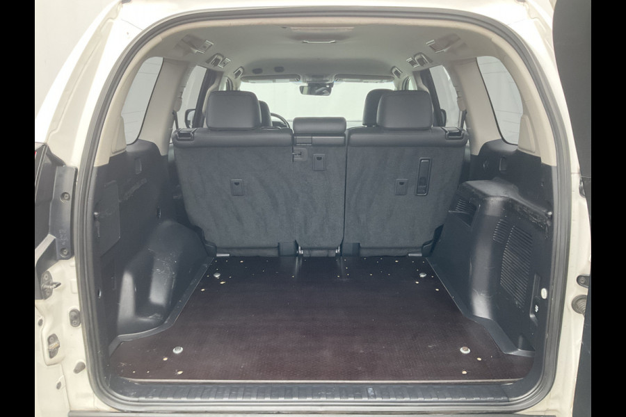 Toyota Land Cruiser 5-Pers 2.8 D-4D Professional 5p. 360° Leer Stoelverw+koel Trekhaak (3000kg)