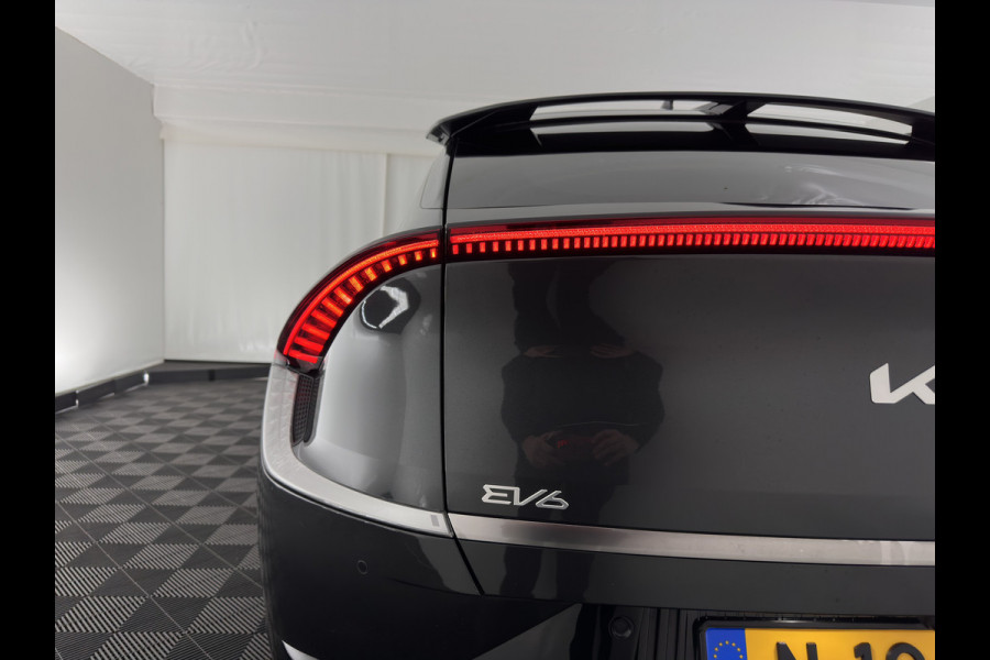 Kia Ev6 Plus 77.4 kWh [ 3-Fase ] (INCL-BTW) Aut. *LEATHER | ADAPTIVE-CRUISE | DIGI-COCKPIT | MERIDIAN-AUDIO | MEMORY-PACK | FULL-LED | KEYLESS | CAMERA | DAB | BLIND-SPOT | NAVI-FULLMAP | PRIVACY-GLASS | AMBIENT-LIGHT | ...