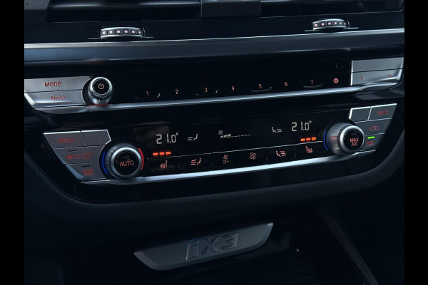 BMW iX3 High Executive 80 kWh | Trekhaak | Panorama | Sport Stoelen | Harman Kardon |