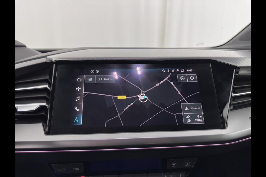 Audi Q4 e-tron 40 Launch Edition Advanced 77 kWh [ 3-Fase ] {SOH-88%} (INCL-BTW) *MATRIX-LED | NAVI-FULLMAP | KEYLESS | CAMERA | DIGI-COCKPIT | DAB | AMBIENT-LIGHT | HEATED-SPORTSEATS | TOWBAR | 19''ALU*