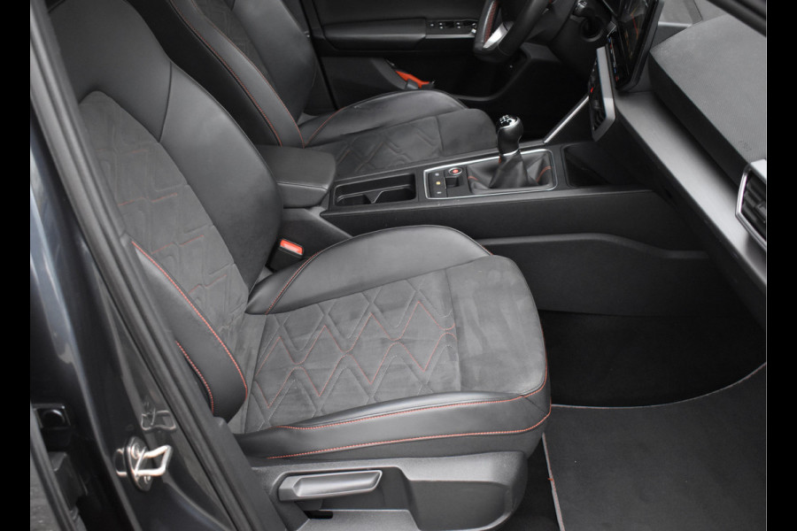 Seat Leon Sportstourer 1.5 TSI 150pk FR Launch Edition / Carplay / Navi /  17"LM / Adap. Cruise /