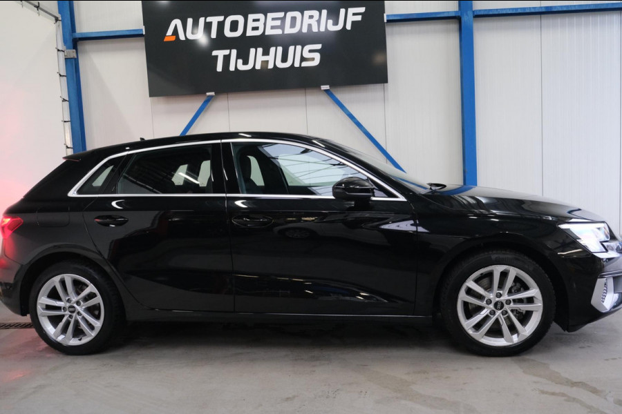 Audi A3 Sportback 30 TFSI Attitude Automaat - N.A.P. Airco, Cruise, Navi, PDC.