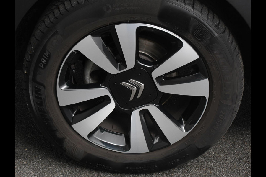 Citroën C3 1.2 PureTech 110pk Automaat Max | Climate Control | Navigatie | Apple carplay / Android Auto | Parksensoren | Lichtmetalen Velgen | Parkeer sensoren