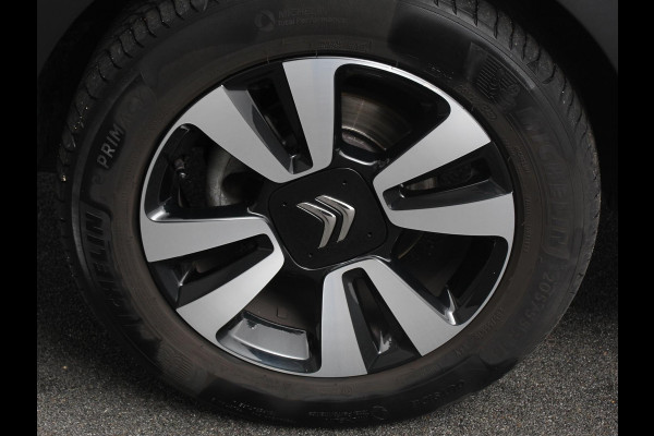 Citroën C3 1.2 PureTech 110pk Automaat Max | Climate Control | Navigatie | Apple carplay / Android Auto | Parksensoren | Lichtmetalen Velgen | Parkeer sensoren