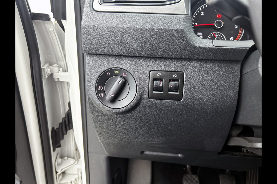 Volkswagen Caddy 2.0 TDI 5Pers. Euro6 Trendline / 2xSchuifdeur / Airco / Pdc. / Radio multimedia / Apk nieuw