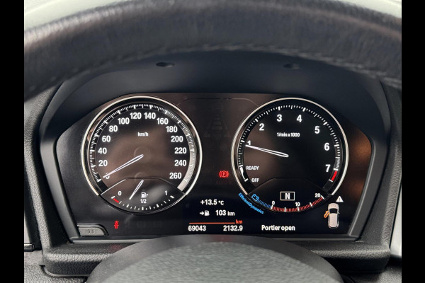 BMW 2 Serie Active Tourer 216i Advantage - Panorama dak I Navigatie I Airco I PDC /Achteruitrij camera I Sport velgen I Dealer ond