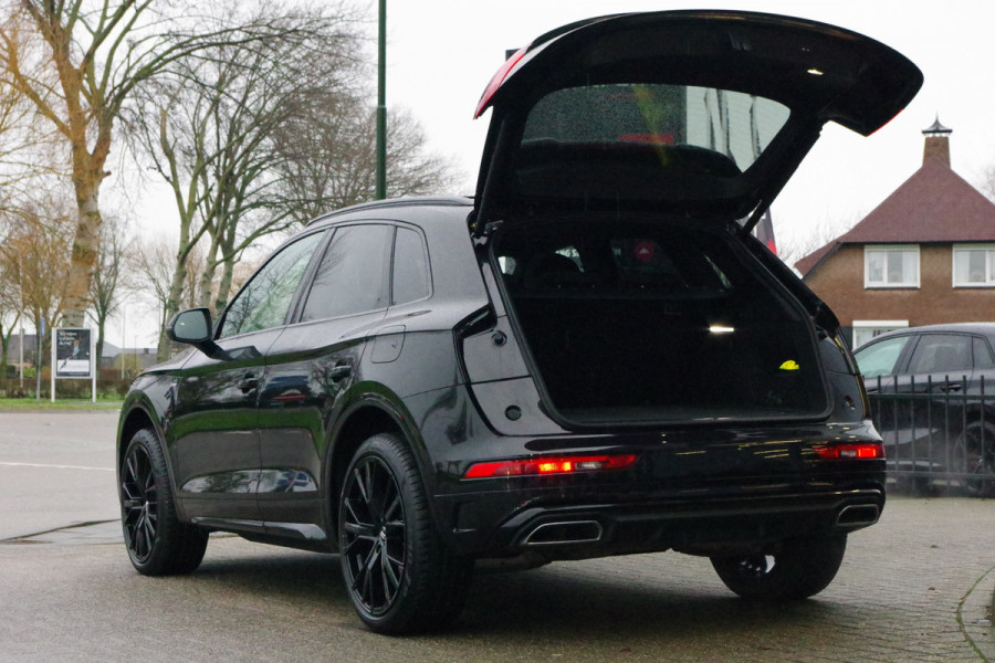 Audi Q5 50 TFSI e 300 PK S-Line Edition PHEV, Panoramadak, RS-Leder, Carplay, Camera