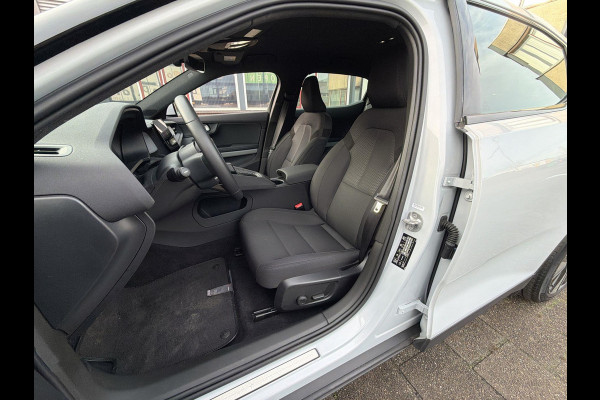 Polestar 2 Long Range Single Motor 78 kWh SOH 96% | 360 camera | Pilot Assist | Park Assist | 19" LM | Stoelverwarming | Android