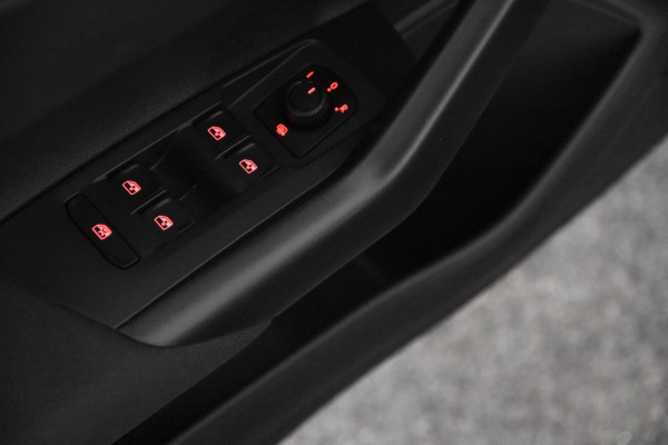 Volkswagen Polo 1.0 TSI Comfortline *1ste Eigenaar*Navigatie*Stoelverwarming*