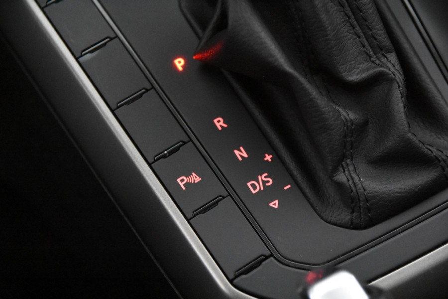 Volkswagen Polo 1.0 TSI Comfortline *1ste Eigenaar*Navigatie*Stoelverwarming*