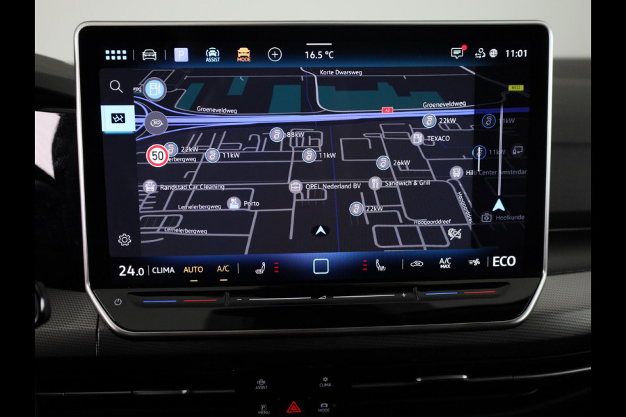 Volkswagen Golf 1.5 eHybrid Style Edition 204 pk Automaat (DSG) | Verlengde garantie | Navigatie | Parkeersensoren (Park assist) | Rondomzicht camera | Elektr. bestuurdersstoel | Stoelverwarming |