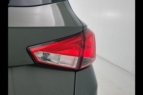 Seat Arona 1.0 TSI AUTOM. Style Business Connect CARPLAY-NAV | CRUISE | PRIVACY-GLASS