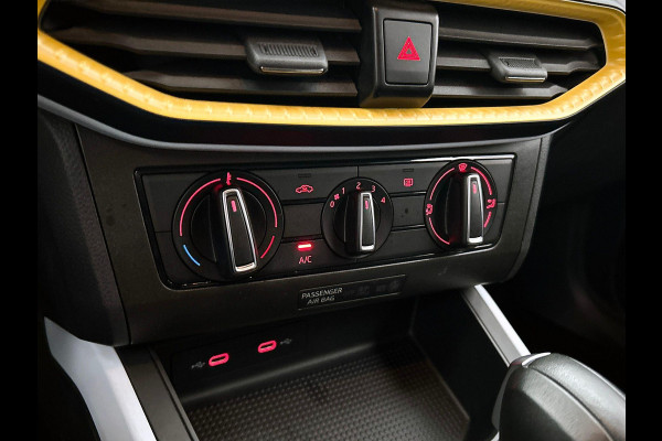 Seat Arona 1.0 TSI AUTOM. Style Business Connect CARPLAY-NAV | CRUISE | PRIVACY-GLASS