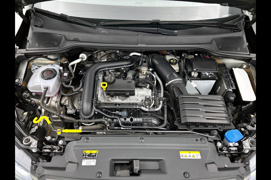 Seat Arona 1.0 TSI AUTOM. Style Business Connect CARPLAY-NAV | CRUISE | PRIVACY-GLASS