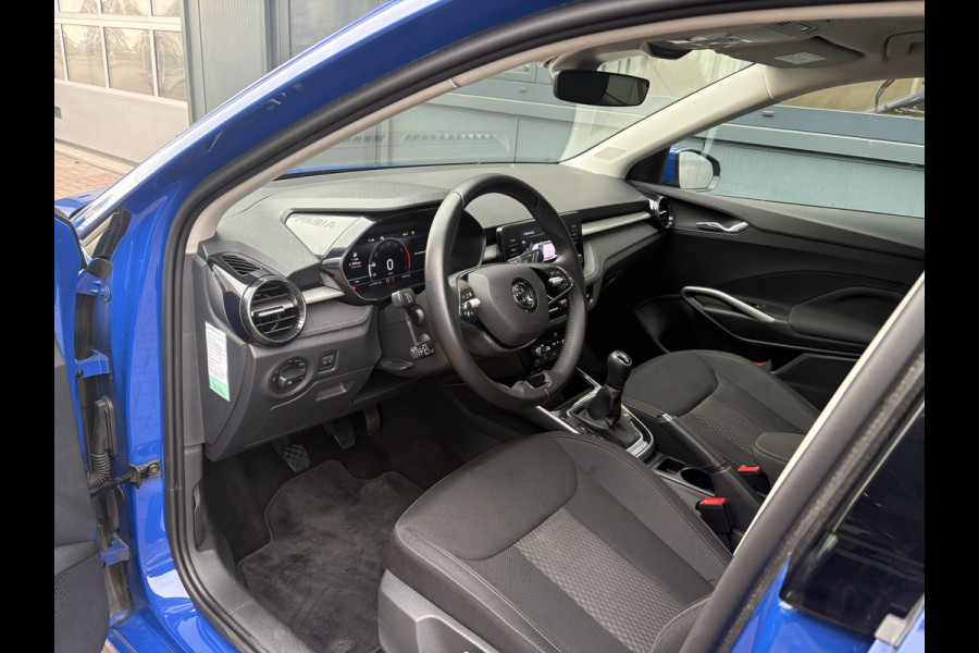 Škoda Fabia 1.0 TSi 95pk Business Edition 5-drs. PANORAMADAK/KEYLESS/VIRTUAL/CARPLAY/PDC/ADAPT.CRUISE/WINTERPACK