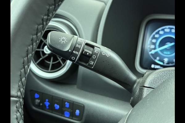 Hyundai Kona 142PK AUT. HEV Hybride Adap.Cruise Navi Ecc Camera Apple Carplay Android Head Up Display Pdc Krell®-Audio Fashion  Lmv Isofix DAB Led Regen-Lichtsensor Lane Assist 1e Eigenaar Origineel Nederlandse Auto