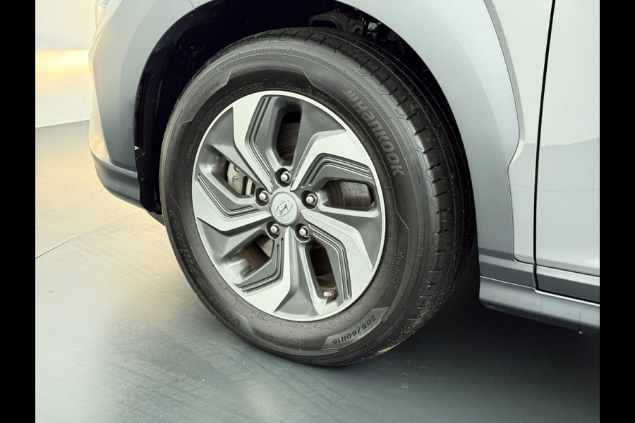 Hyundai Kona 142PK AUT. HEV Hybride Adap.Cruise Navi Ecc Camera Apple Carplay Android Head Up Display Pdc Krell®-Audio Fashion  Lmv Isofix DAB Led Regen-Lichtsensor Lane Assist 1e Eigenaar Origineel Nederlandse Auto