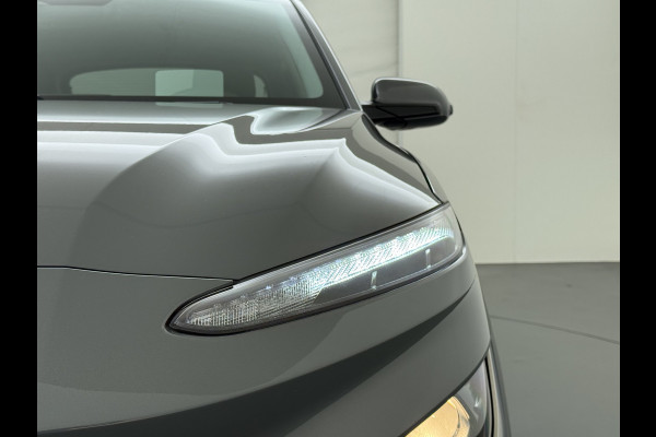 Hyundai Kona 142PK AUT. HEV Hybride Adap.Cruise Navi Ecc Camera Apple Carplay Android Head Up Display Pdc Krell®-Audio Fashion  Lmv Isofix DAB Led Regen-Lichtsensor Lane Assist 1e Eigenaar Origineel Nederlandse Auto