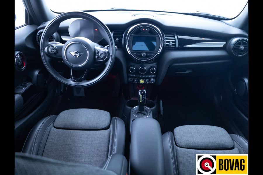 MINI Mini Electric Business 33 kWh | Airco | Led | Stoelverwarming | PDC Achter | Camera | Cruise control, Keyless, 17" Lichtmetalen velgen