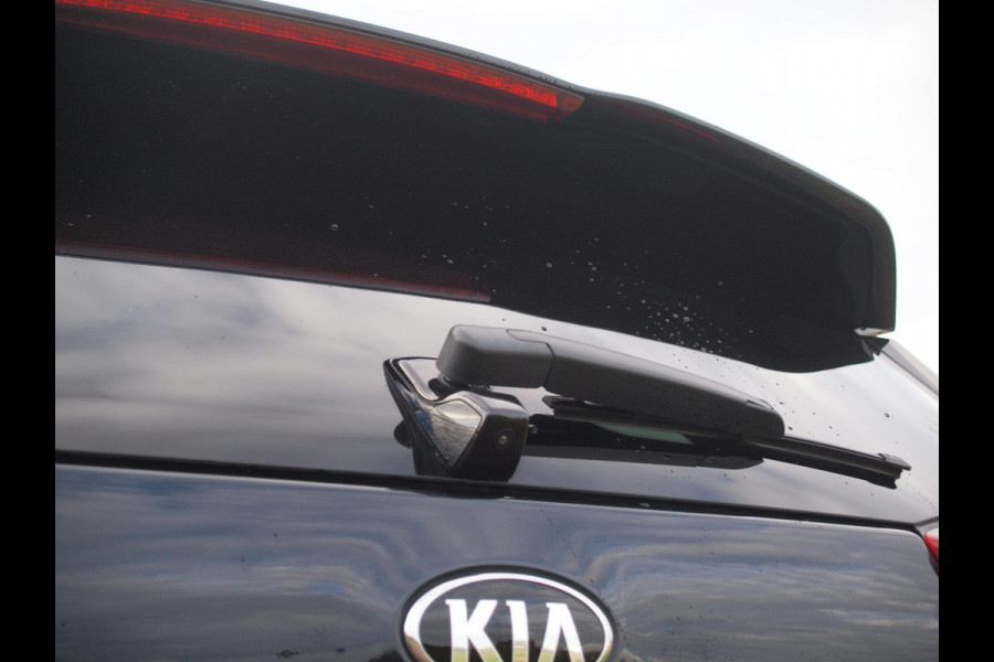 Kia e-Niro ExecutiveLine 64 kWh | Camera | Apple Carplay | Cruise Control | JBL | Leer |