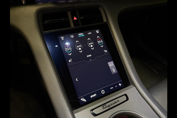 Porsche Taycan 79 kWh 328 PK-SOH 93%-PANORAMA-BIJRIJDER DISPLAY-PASM-CAMERA-ORG. NL