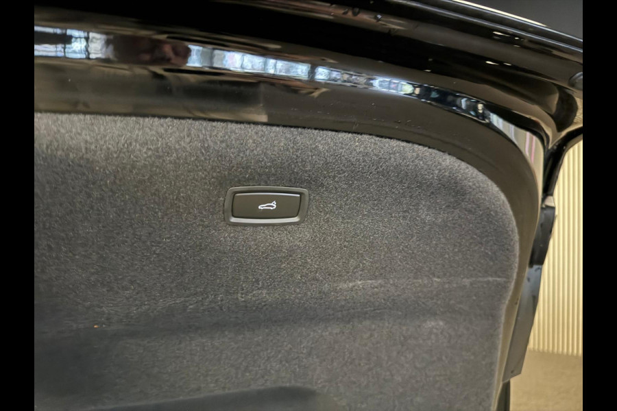 Porsche Taycan 79 kWh 328 PK-SOH 93%-PANORAMA-BIJRIJDER DISPLAY-PASM-CAMERA-ORG. NL