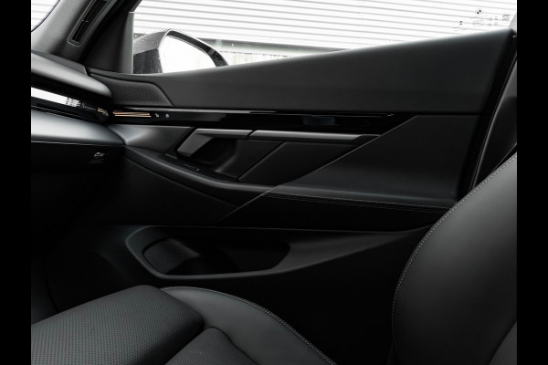 BMW 5 Serie 520i - Sportstoelen - Stoelverwarming - Camera - Driving Assistant