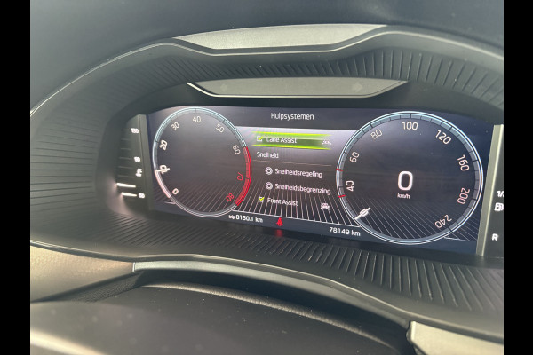 Škoda Kamiq 1.0 TSi 110pk Business Edition LED/VIRTUAL/NAVI/CARPLAY/DAB/PDC/WINTERPACK