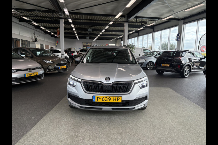 Škoda Kamiq 1.0 TSi 110pk Business Edition LED/VIRTUAL/NAVI/CARPLAY/DAB/PDC/WINTERPACK
