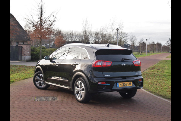 Kia e-Niro ExecutiveLine 64 kWh | Camera | Apple Carplay | Cruise Control | JBL | Leer |