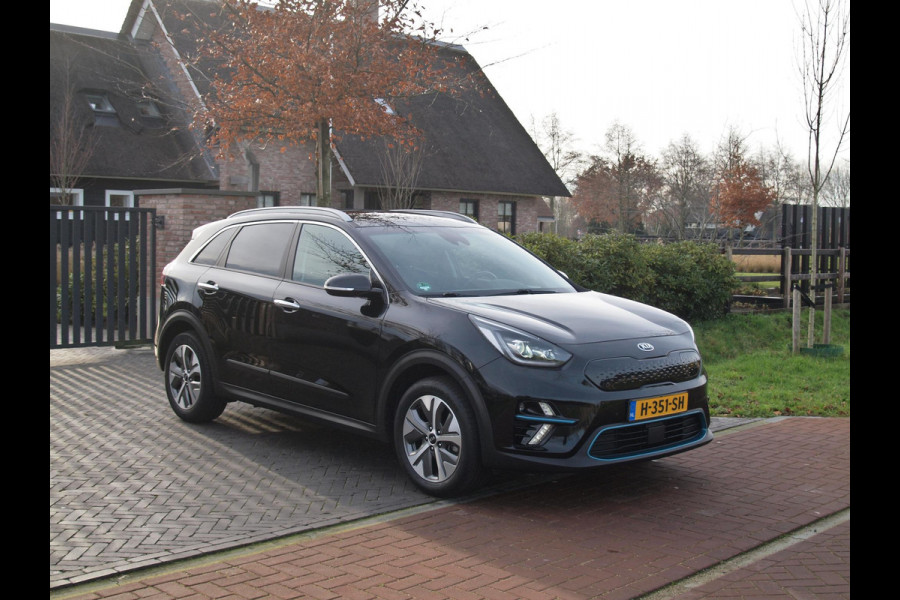 Kia e-Niro ExecutiveLine 64 kWh | Camera | Apple Carplay | Cruise Control | JBL | Leer |
