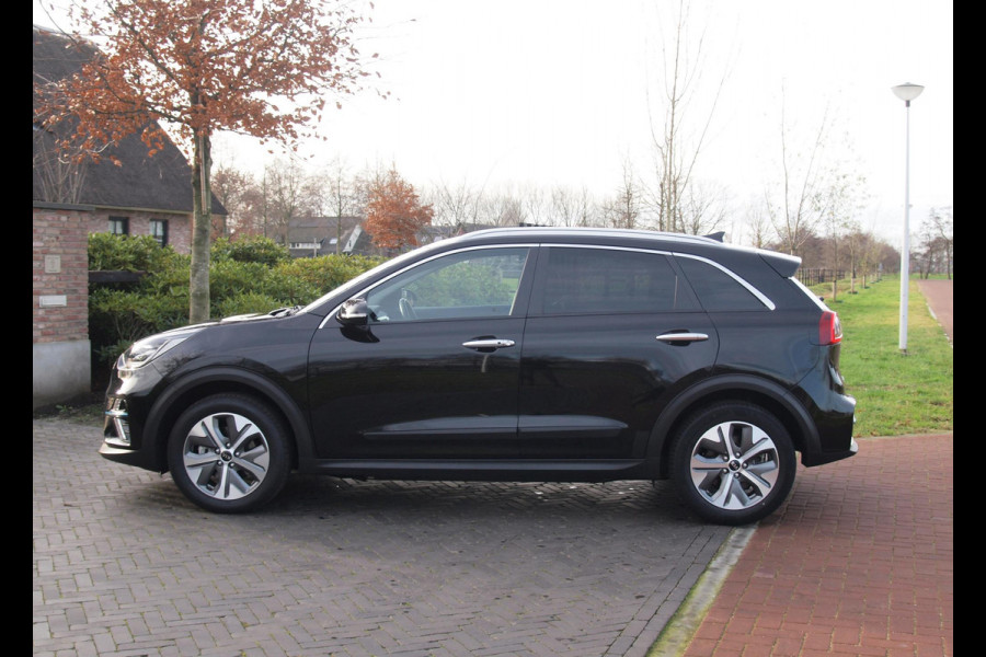 Kia e-Niro ExecutiveLine 64 kWh | Camera | Apple Carplay | Cruise Control | JBL | Leer |