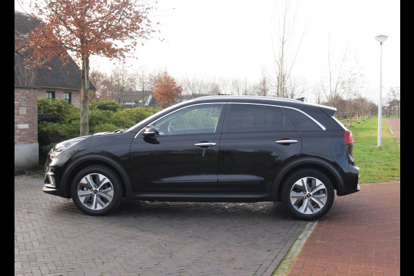 Kia e-Niro ExecutiveLine 64 kWh | Camera | Apple Carplay | Cruise Control | JBL | Leer |