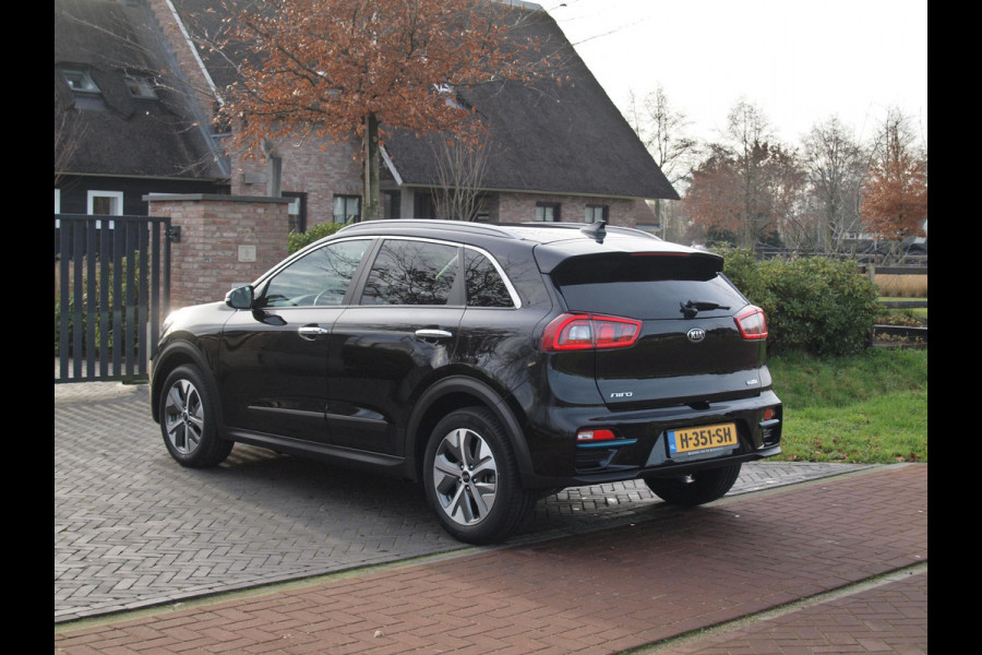 Kia e-Niro ExecutiveLine 64 kWh | Camera | Apple Carplay | Cruise Control | JBL | Leer |